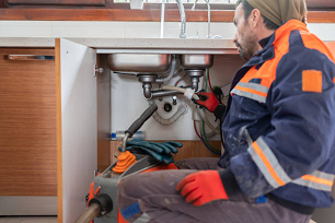 Çayirova Lavabo Tikali Boru Açma