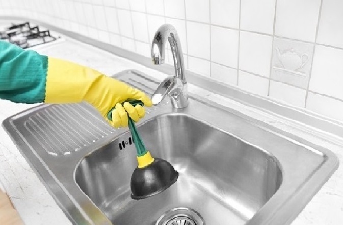 Çayirova Mutfak Tikali Boru Açma